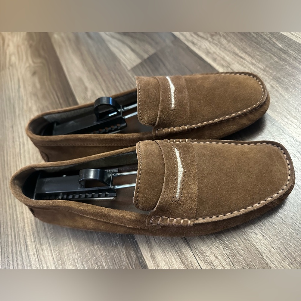 Manolo Blahnik | Women’s Suede Driving Loafers 10.5 (42)